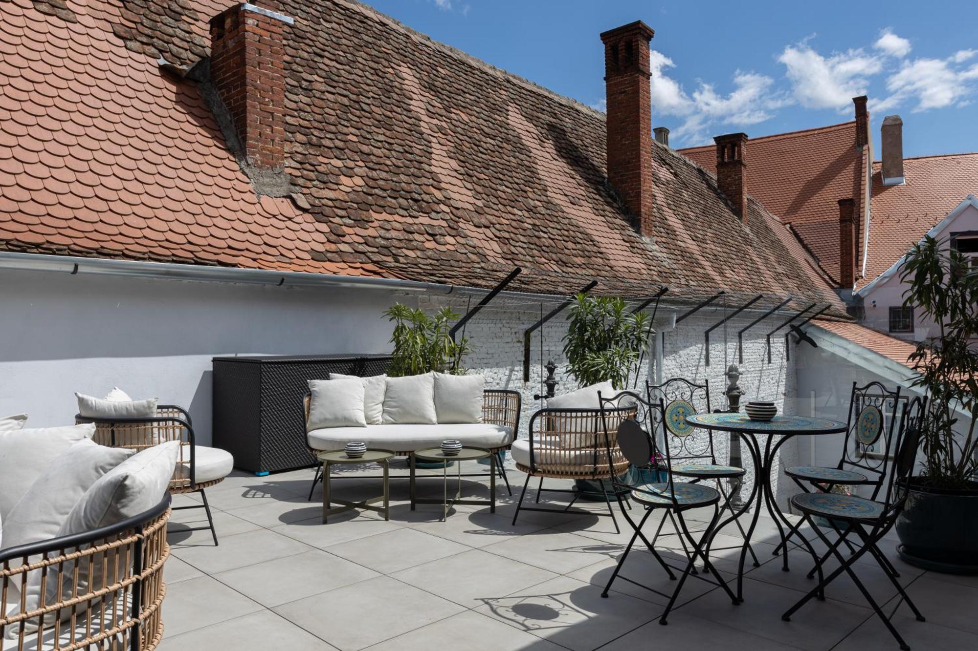Magister Seven Bed & Breakfast ซีบิว ภายนอก รูปภาพ